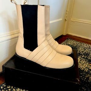 Paloma Barcelo cream and black boots- size 40.